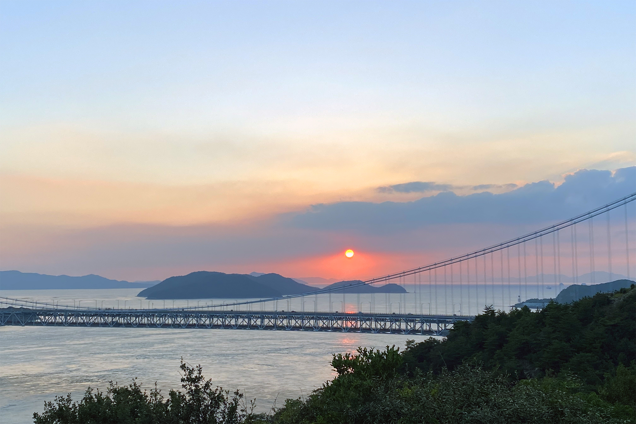 10月のしまなみ海道の夕陽